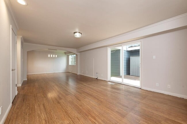 Photo - 605 Highland Ave