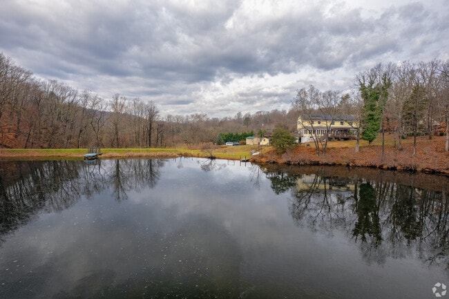 Photo - 67 Willow Lake Ln