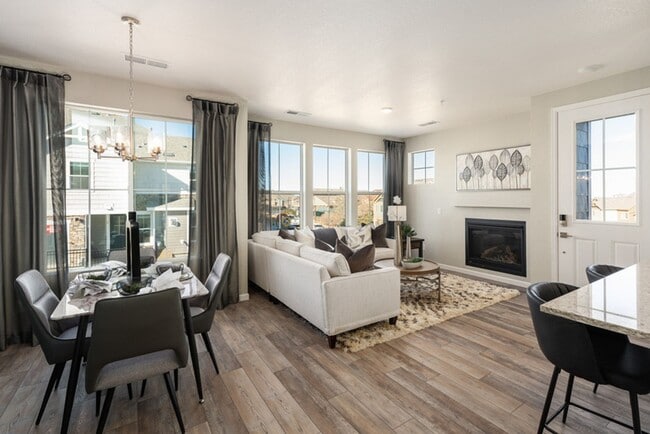 Photo - Luxurious Condo Near Southlands!