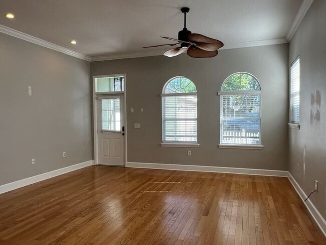 Photo - 3 Bedroom Townhouse in Boone School Area