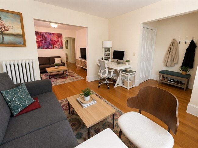 Photo - 179 Belmont St Unit 2