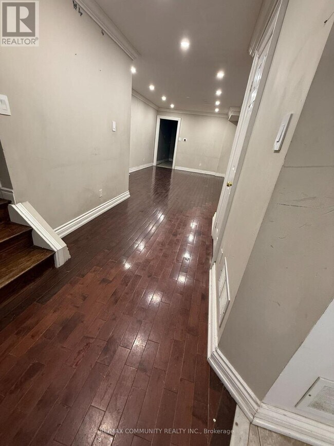 Photo - 12 Caruso Dr