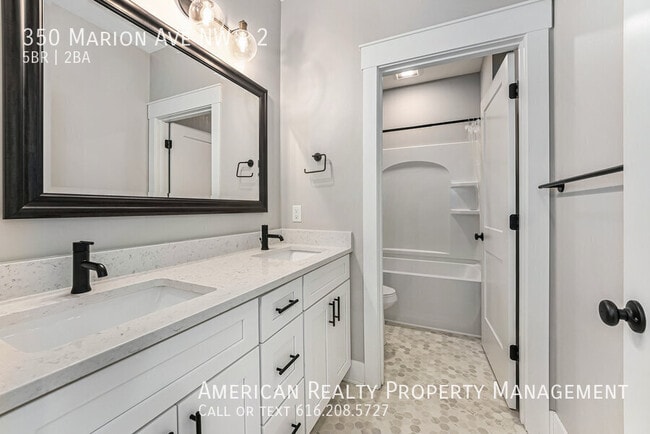 Photo - 350 Marion Ave NW Unit 2