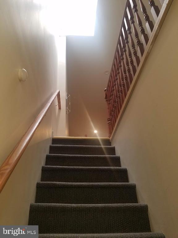 Photo - 319 Market St Unit #4