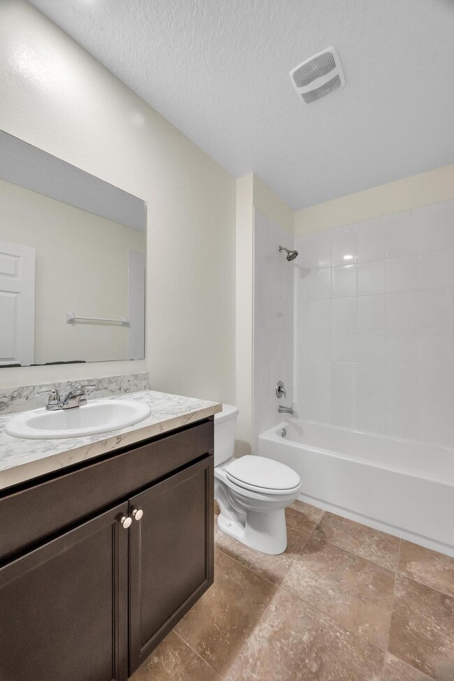 Photo - 2538 SE Rock Springs Dr