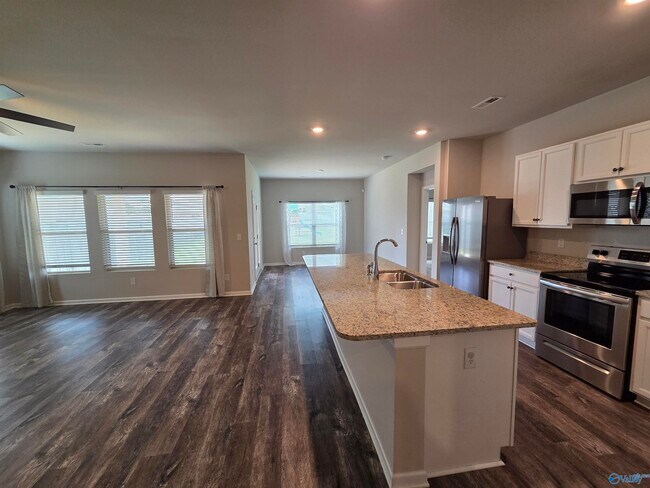 Photo - 105 Fellington Ct
