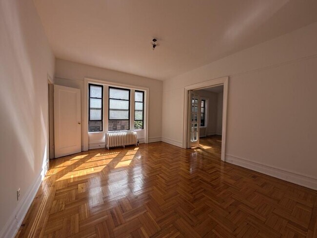 Building Photo - 4 bedroom in BROOKLYN NY 11201 Unit 2F Rental