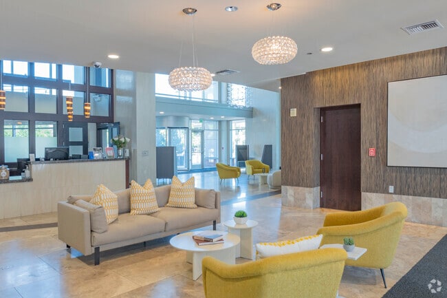 Vestíbulo - Seasons of Cherry Creek