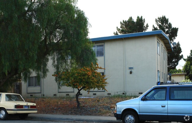 1594 Adams Avenue - 1594 Adams Avenue