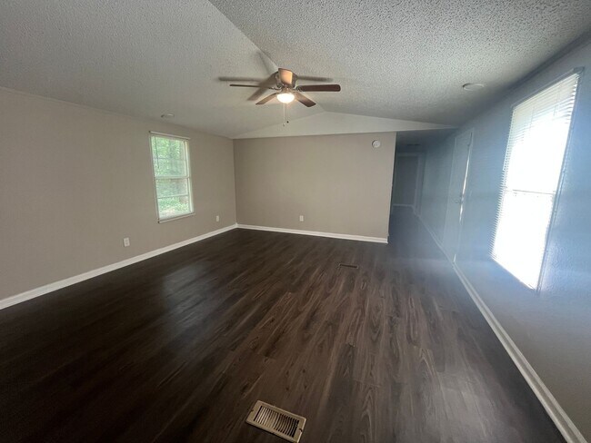 Photo - Nice Family home in Ward