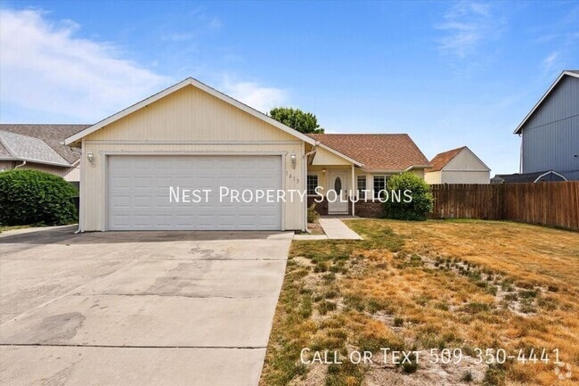 Building Photo - 1613 Pirate Ln Rental