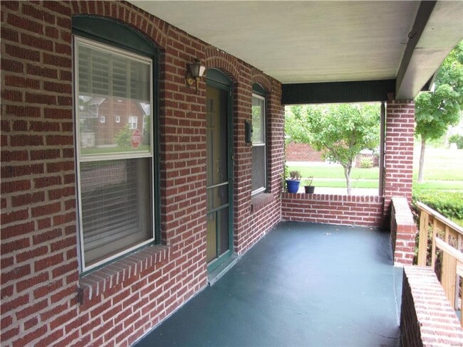 Photo - 1313 Claytonia Terrace