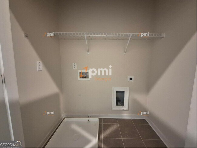 Photo - 1807 Brandsford St NW