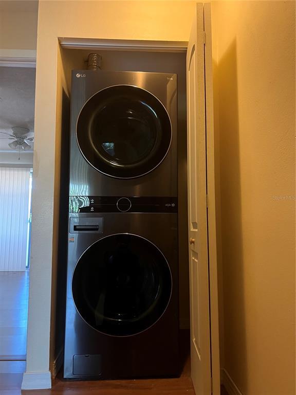 Photo - 1428 Highland Ridge Cir