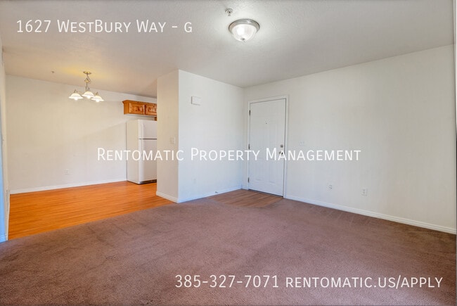 Photo - 1627 Westbury Way