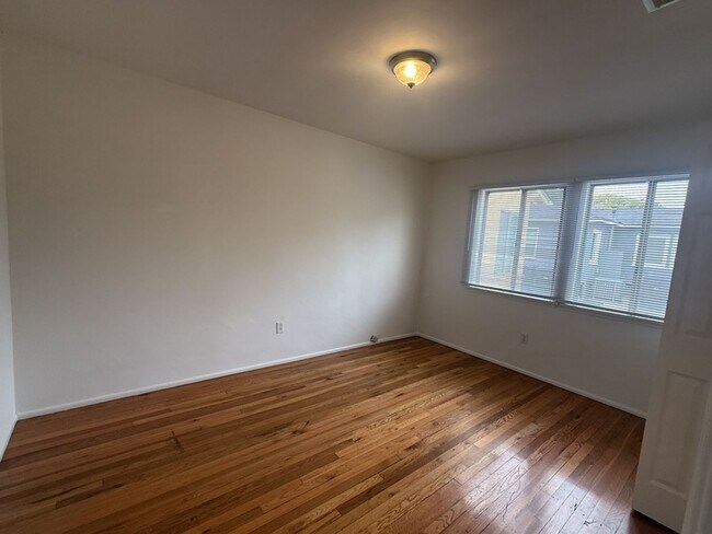 Photo - 169 Unidad 610