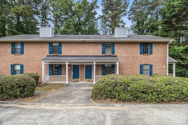 Building Photo - 2BR/1.5BA Townhome Near Downtown Snellville!