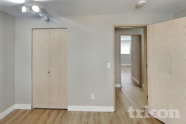 5925 Beltway Loop SE