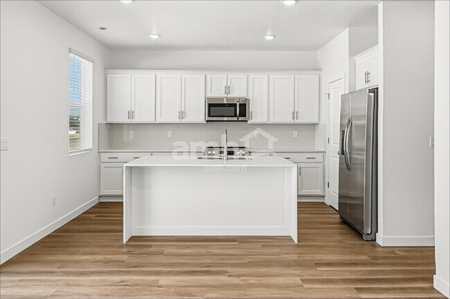 Photo - 1276 S Brixton Avenue