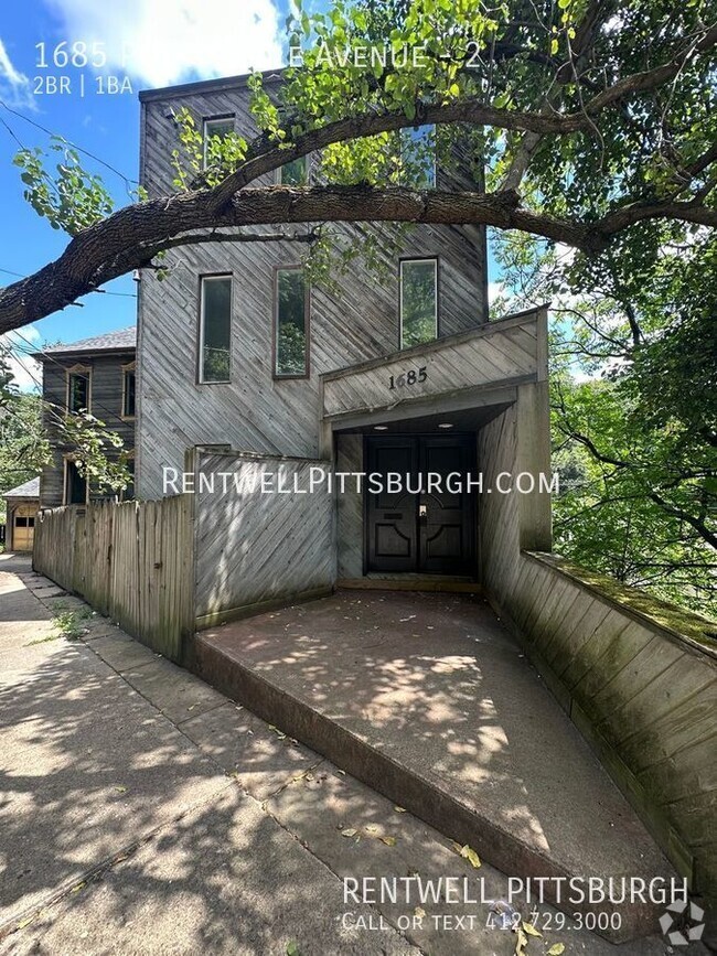 Building Photo - Fantastic 2 Bedroom Duplex in Pittsburgh Unit 2 Rental