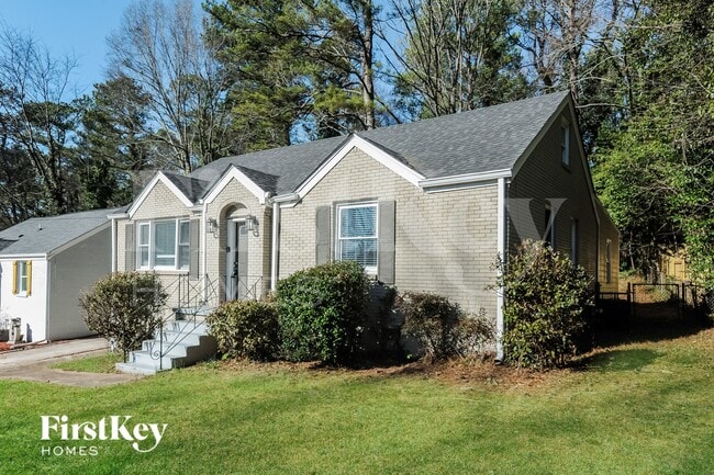 Photo - 1954 Wildwood Dr