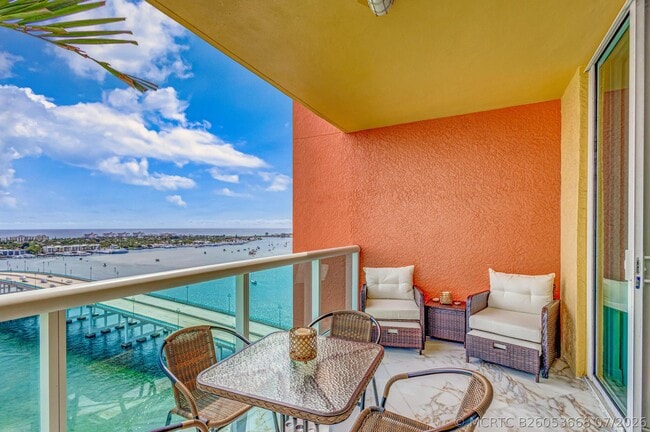 2640 Lake Shore Dr Unit 2014