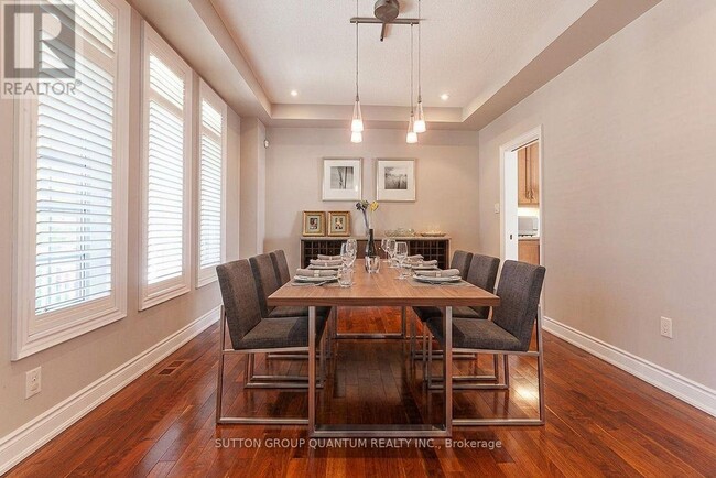 Photo - 1599 Hallstone Rd