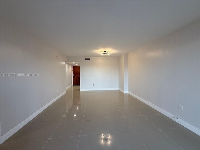 Photo - 5033 NW 7th St Unit 306