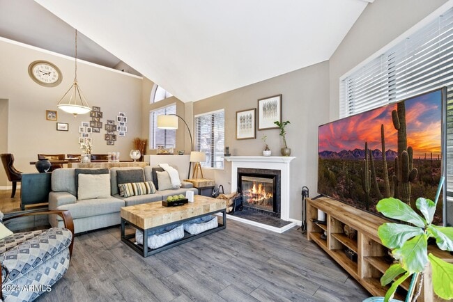 Photo - 514 S Marina Dr