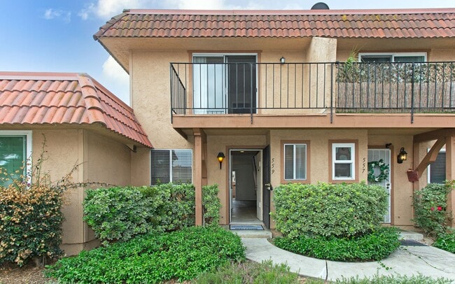 Photo - Great 2 BD Home in the Lake Park Terrace C...