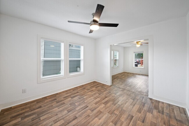 Building Photo - 5110 Avenue H