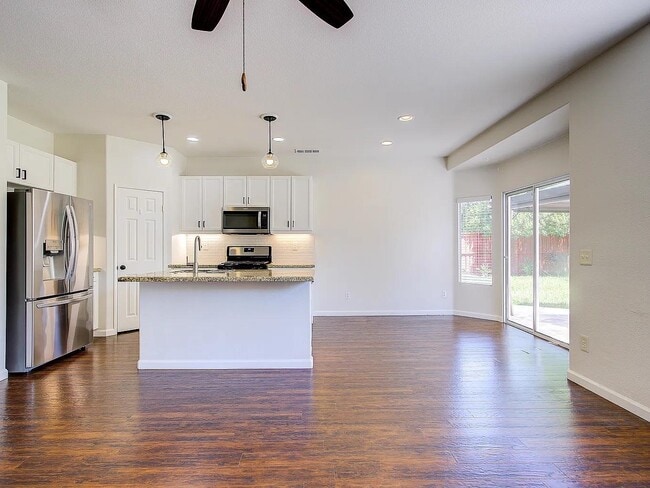 Photo - 924 Glendora Dr