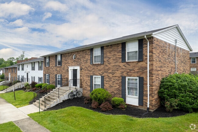 Photo - Village of Cross Creek