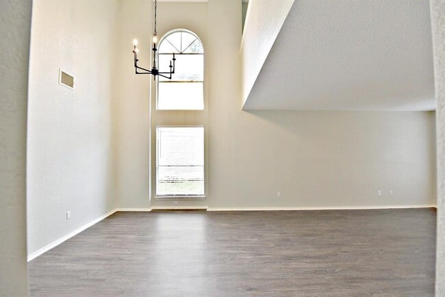 Photo - 13328 Black Canyon Dr