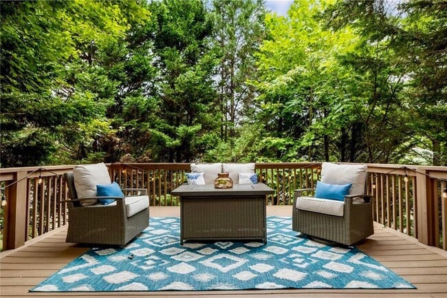 Photo - 313 Hidden Creek Ln