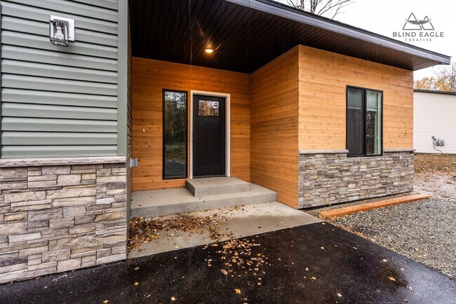 Photo - 7472 N Paw St Unit 2