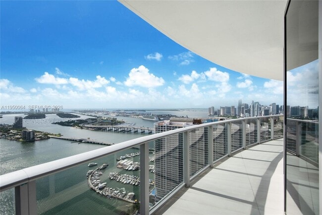 Photo - 488 NE 18th St Unit 4412