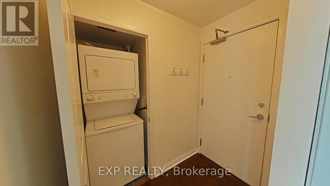 Photo - 190 Borough Dr Unit 2507