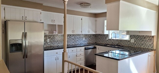 Building Photo - Charming Single Family Home -400 N 9th Phi...
