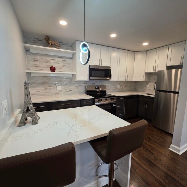 Photo - 420 W Aldine Ave Unidad 529