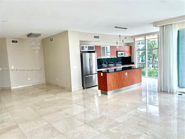 Photo - 3131 NE 188th St Apartamento Unidad 3131 NE 188th St  1-702