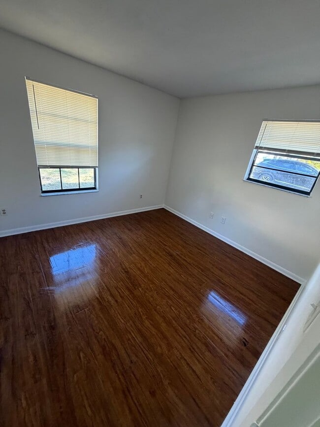 Photo - CHARMING 3 BEDROOM HOME WITH 1 CAR GARAGE