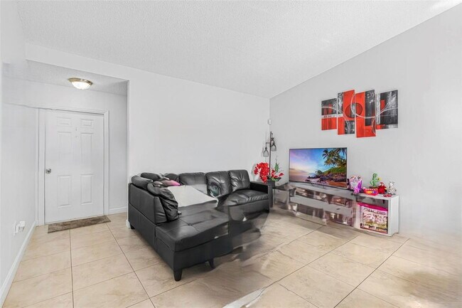 Photo - 8520 NW 193rd Ln