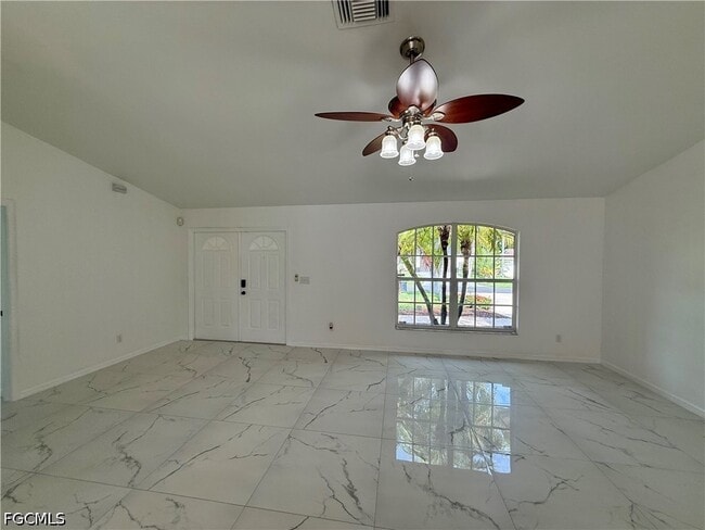 Photo - 2209 NE 9th Ave