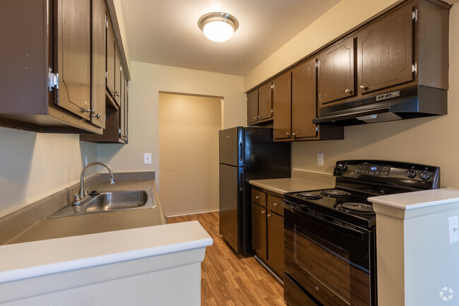 Gibraltar Pointe - Gibraltar Pointe Apartments