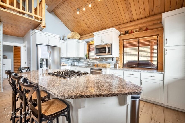 Photo - Furnished Mountain living in Central, Utah!
