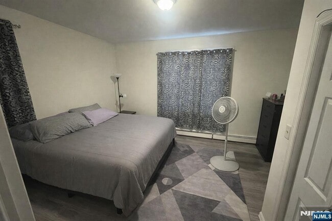 Photo - 382-386-386 Highland Ave Unidad 201