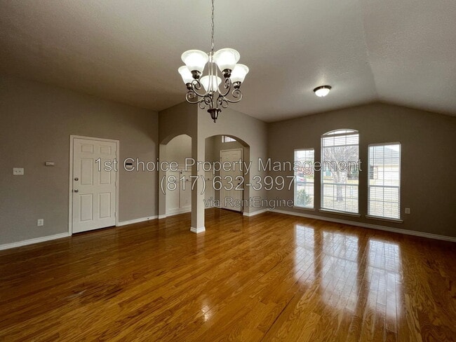 Photo - 405 Willow Vista Dr