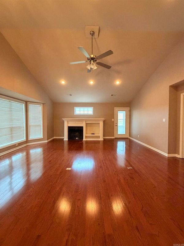 Photo - 31 Enclave Cir