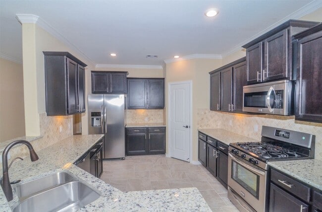 Building Photo - 18039 Westward Dale Dr